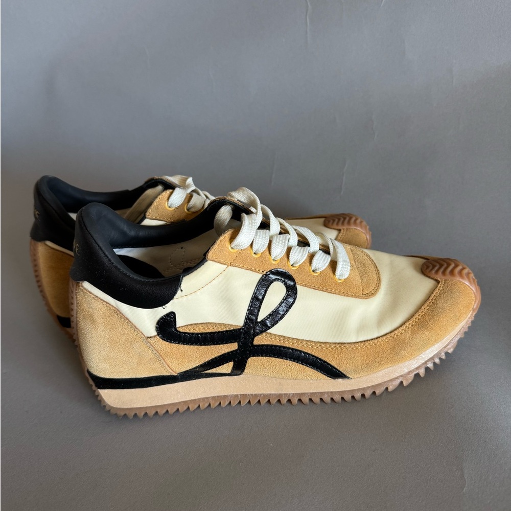 LOEWE Flow Runner in nylon and suede- slightly used